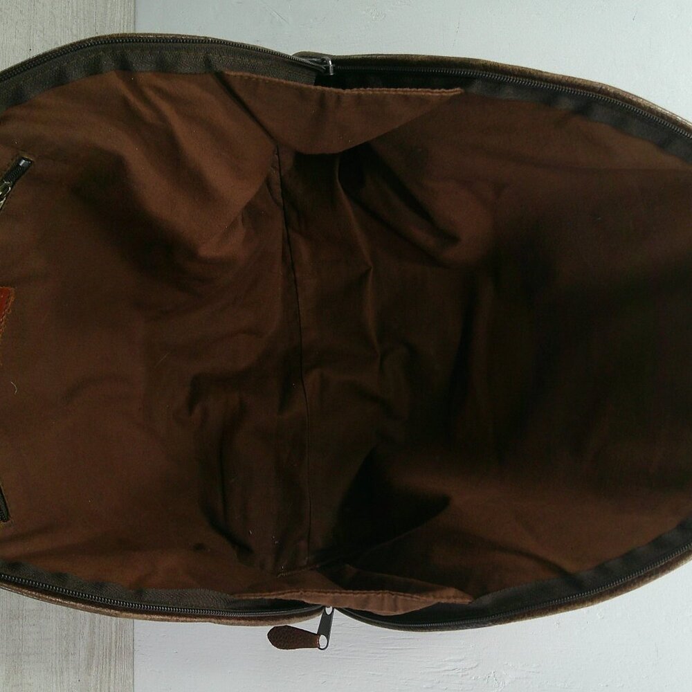 Unisa Rare Leather Vintage Large 16' Half Moon Shoulder Bag Purse Pocketbook - Picture 6 of 11